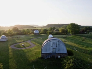 Observatoriet-Brorfelde-holbaek-dronefoto-tslfilm-tsl-film-ID 075 Observatoriet-Brorfelde-holbaek-dronefoto-tslfilm-tsl-film