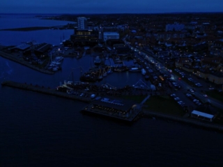 by-centrum-fjord-gammel-havn-holbaek-nat-dronefoto-tslfilm-tsl-film-ID 059