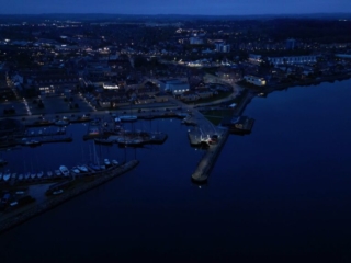 by-centrum-fjord-gammel-havn-holbaek-nat-dronefoto-tslfilm-tsl-film-ID 066 by-centrum-fjord-gammel-havn-holbaek-nat-dronefoto-tslfilm-tsl-film
