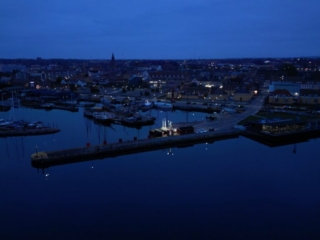 by-centrum-fjord-gammel-havn-holbaek-nat-dronefoto-tslfilm-tsl-film-ID 068 by-centrum-fjord-gammel-havn-holbaek-nat-dronefoto-tslfilm-tsl-film