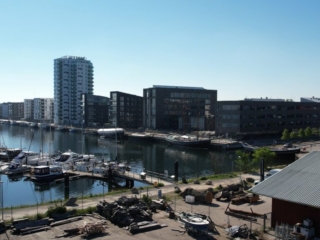 by-centrum-fjord-havn-Krags Brygge-fjordtårnet-holbaek-dag-dronefoto-tslfilm-tsl-film-ID111 by-centrum-fjord-havn-Krags Brygge-fjordtårnet-holbaek-dag-dronefoto-tslfilm-tsl-film